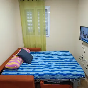 https://apartamentos-huelin-playa.1costadelsol.com